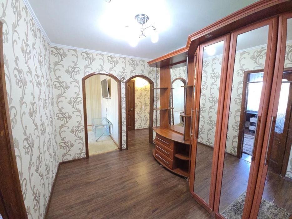 Продам 3 комнатную квартиру