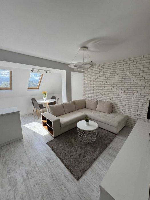 Продава се Тристаен апартамент в Пловдив, Кючук Париж - 97 кв.м за 2135 €/кв.м - Снимка #3