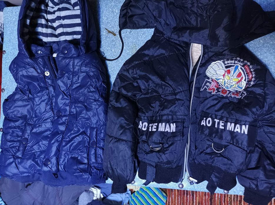 Продам верхнюю одежду