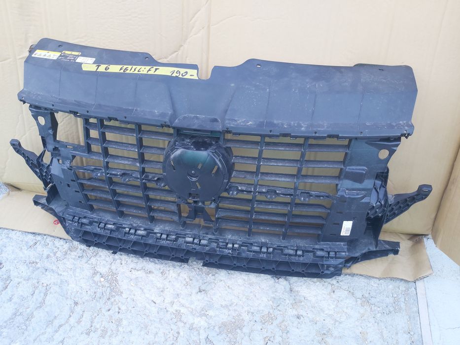 Грил решетка Vw T6