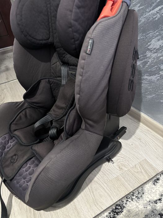 Столче за кола с Isofix