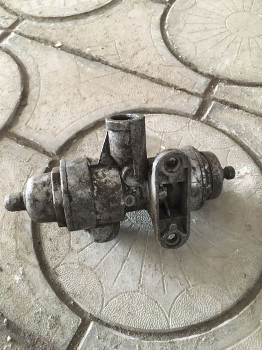 Продам рулевой редуктор