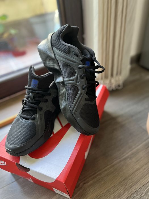 Маратонки Nike Metro Tech