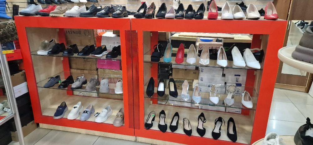 Продаю тумбы  из мдф и стекла