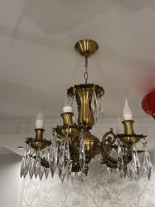 Люстра хрустальная