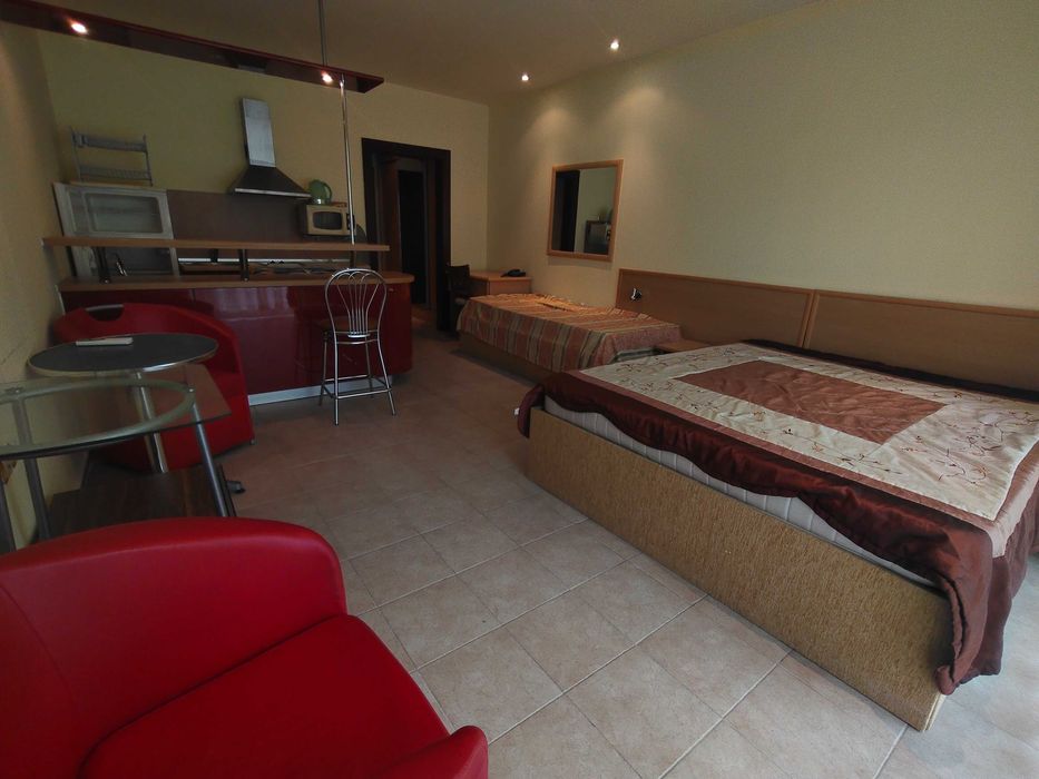 Продава се Едностаен апартамент в к.к. Слънчев бряг - 52 кв.м за 1231 €/кв.м - Снимка #1