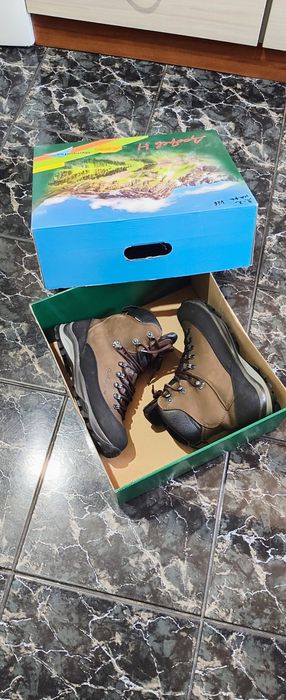 Ловни обувки Добрев Н