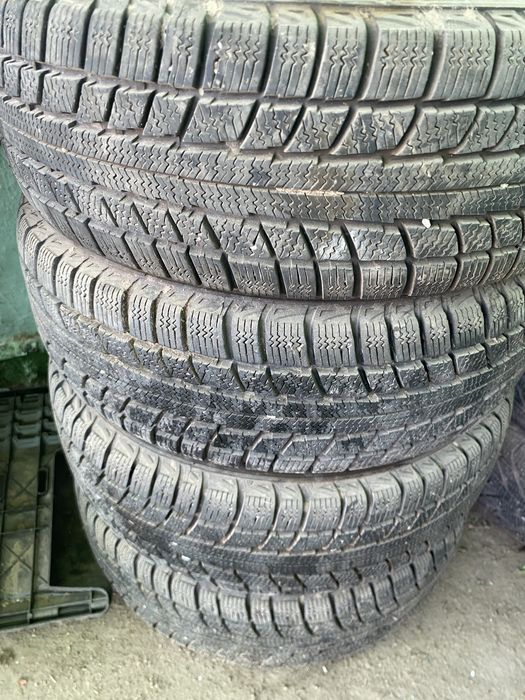 TRIANGLE 175/70 R13 покрышка