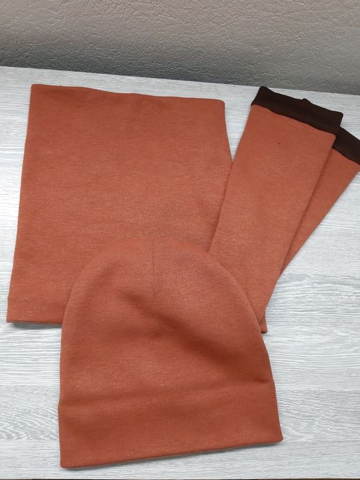 Шапки,шарфы,снуд,бактус,берет