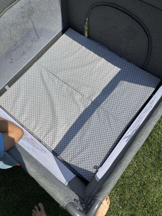 Детска кошара за спане и игра, преносима