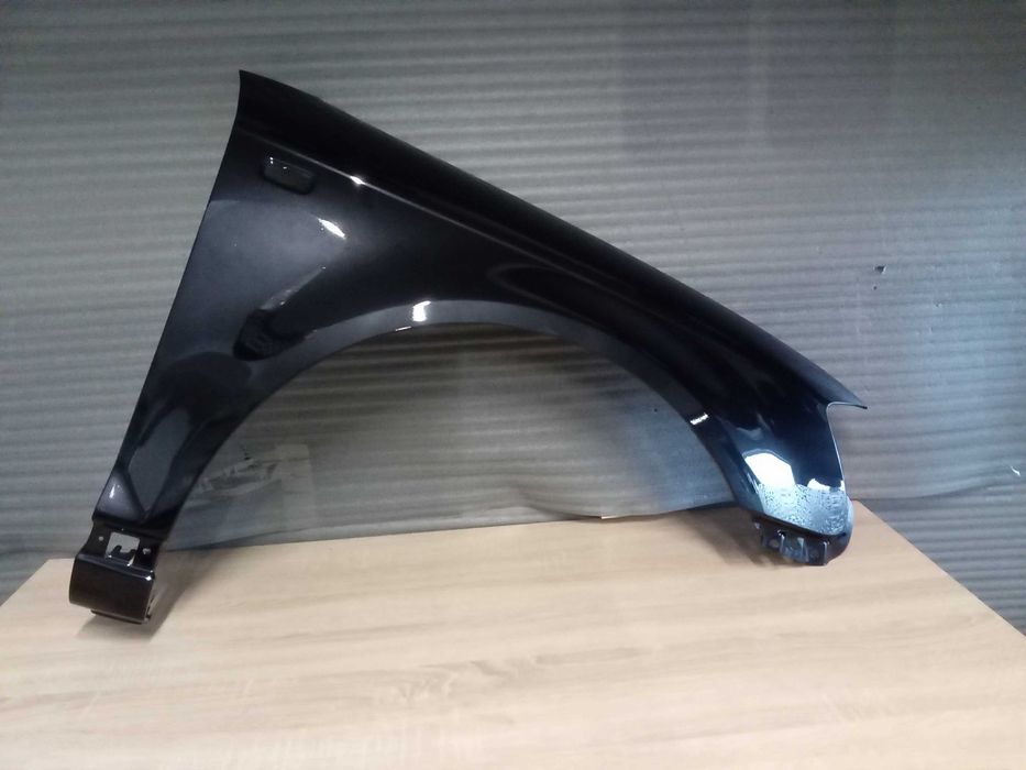 Aripa fata Audi A3 8P Negru Gri Argintiu Albastru Alb Verde Galben Bej