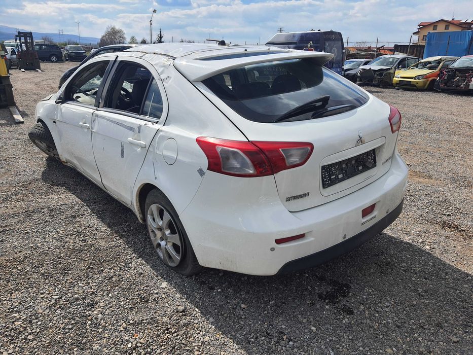 На части! Mitsubishi Lancer 2.0 DI-D