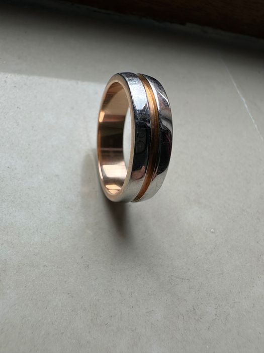 inel de aur pentru bărbați