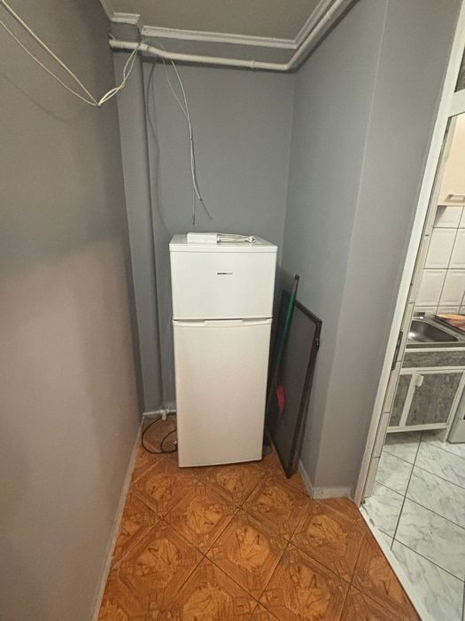 Închiriez apartament o camera