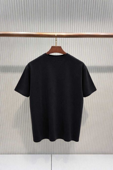 Tricou Burberry Nou cu eticheta