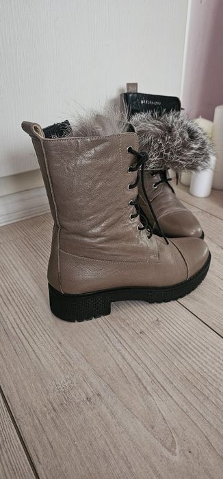 Дамски боти с естествен пух