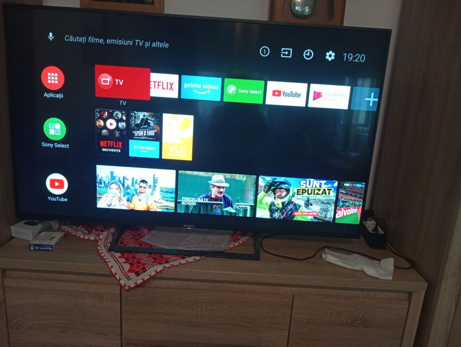 Vând televizor Sony Bravia