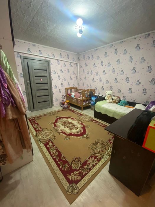 Продам два дома на одном участке