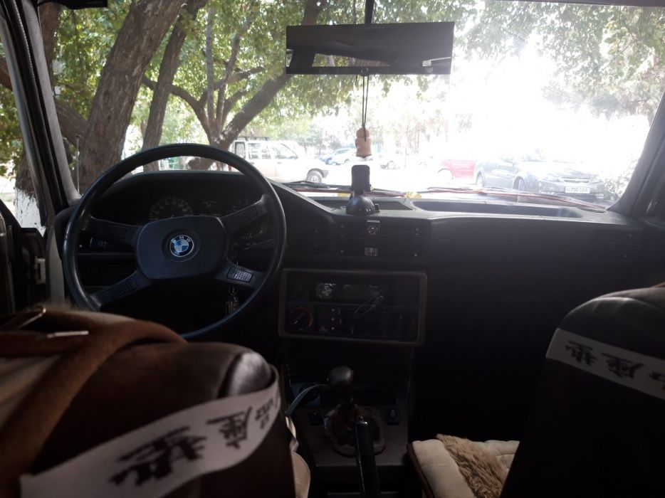 продам bmw 525E м20 б20