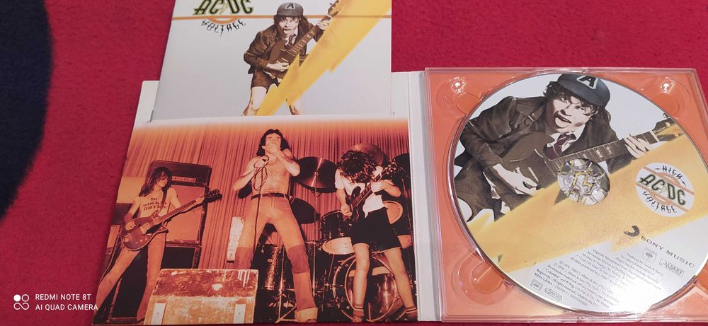 AC/DC албум от Sony Music