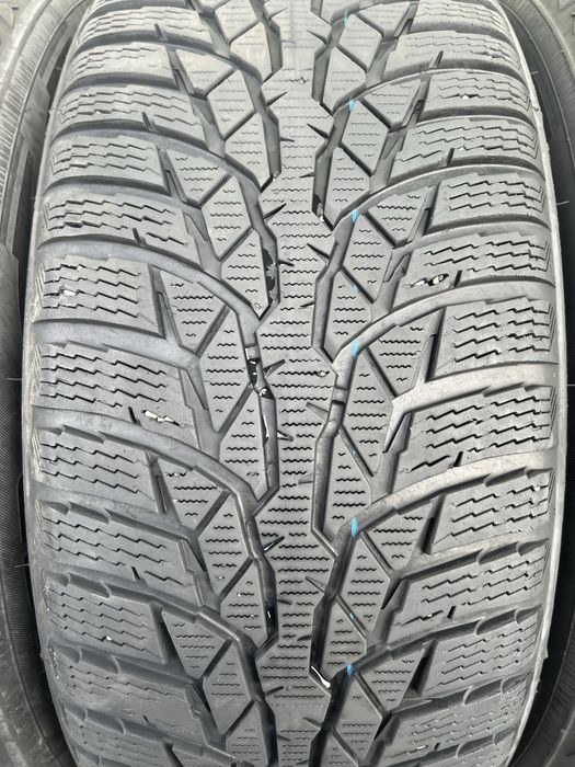 4бр 205/65/16 на 6мм с 21дот Нокиан