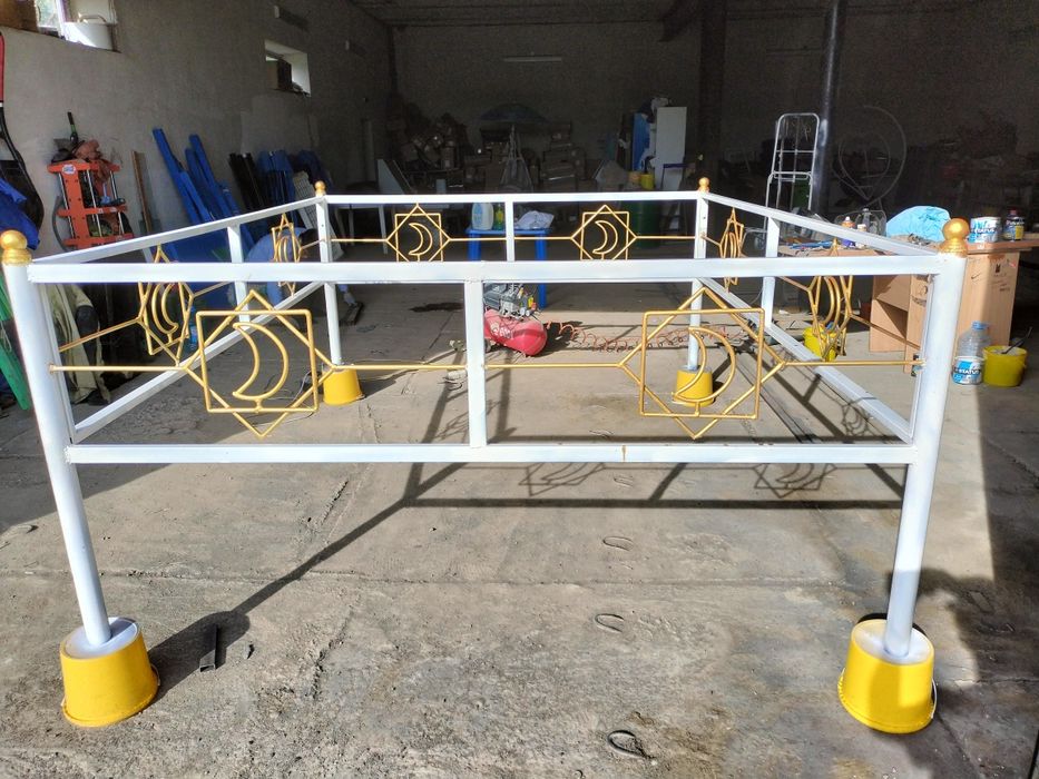 Оградка  Қоршау зират.