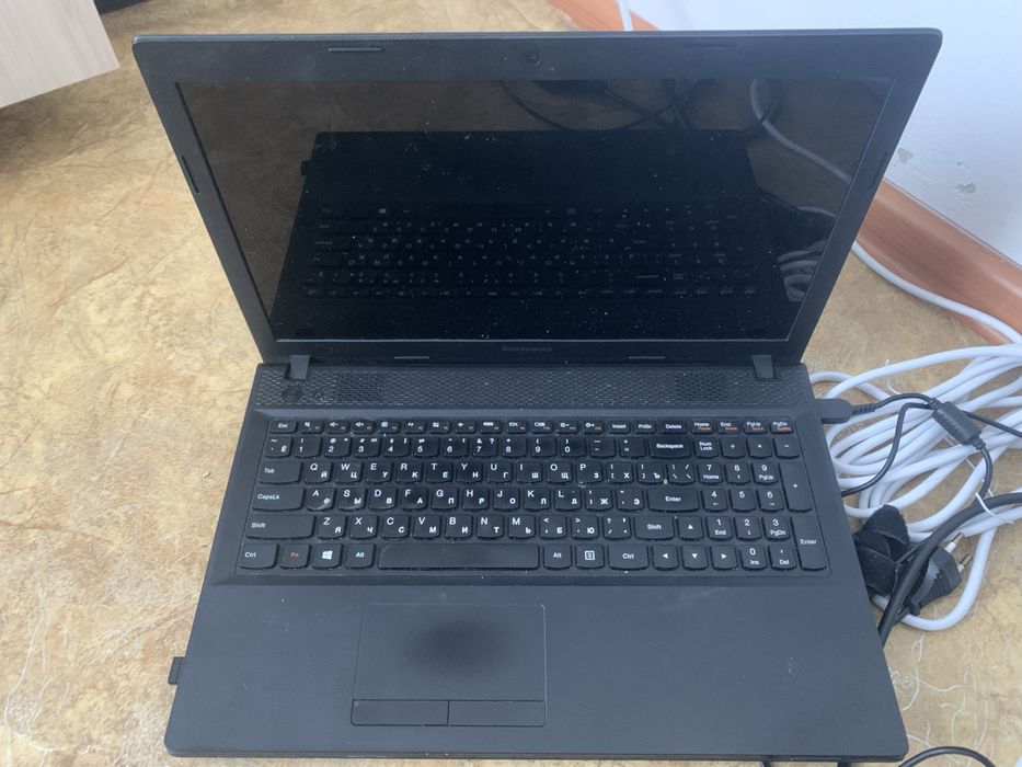 Продам ноутбук lenovo
