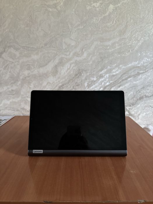 Планшет Lenovo 16гб