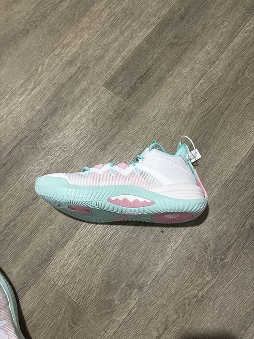 Спортивные кроссовки LI-NING