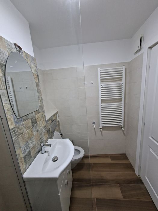 Inchiriez apartament 2 camere