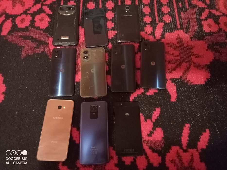 Vind telefoane mobile în stare  perfectă de funcționare