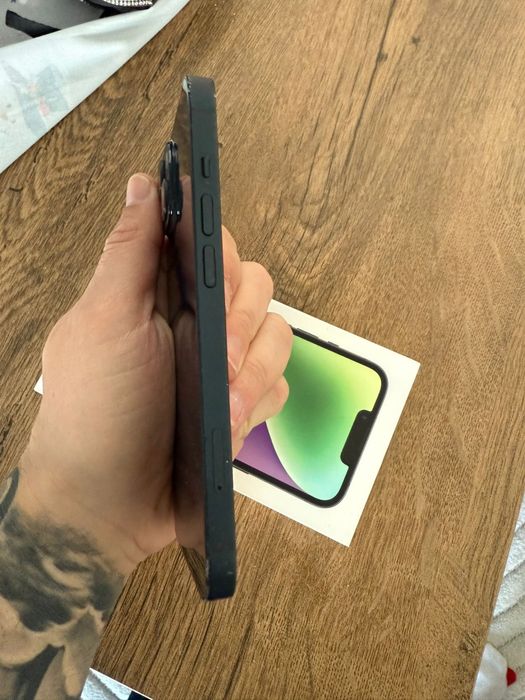 Iphone 14 128GB Midnight 88% батерия