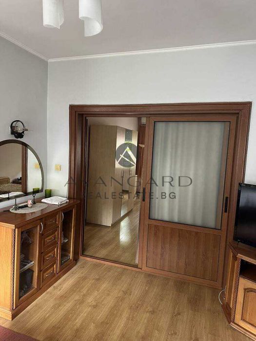 оф.23360 Многостаен обзаведен/ Супер център