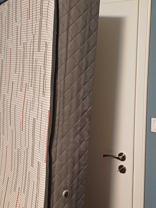 Продавам матрак 90x200x25