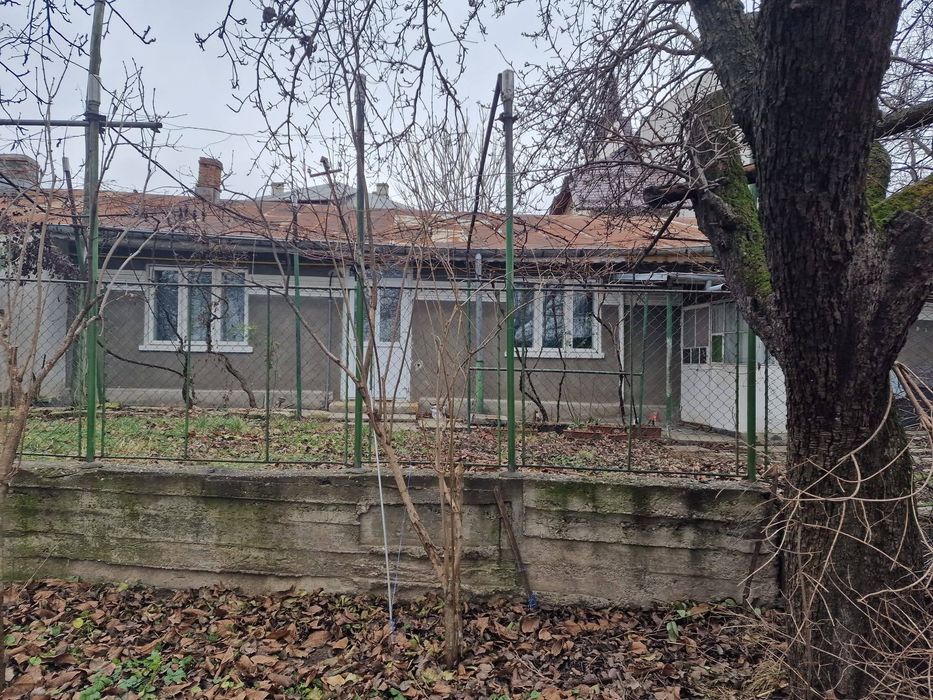 Casă bătrâneasca cu teren 1400 mp oprtunitate investiție dezvoltare