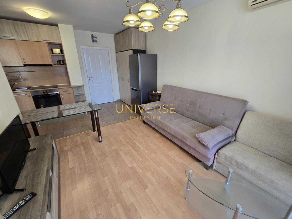 Продава се Двустаен апартамент в к.к. Слънчев бряг - 60 кв.м за 1100 €/кв.м - Снимка #1