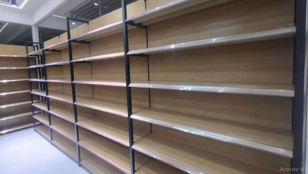 Торговый стеллаж, металлический.