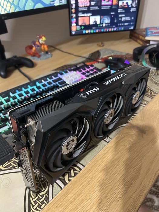 Rtx 3070 MSI Gaming Z Trio 8gb