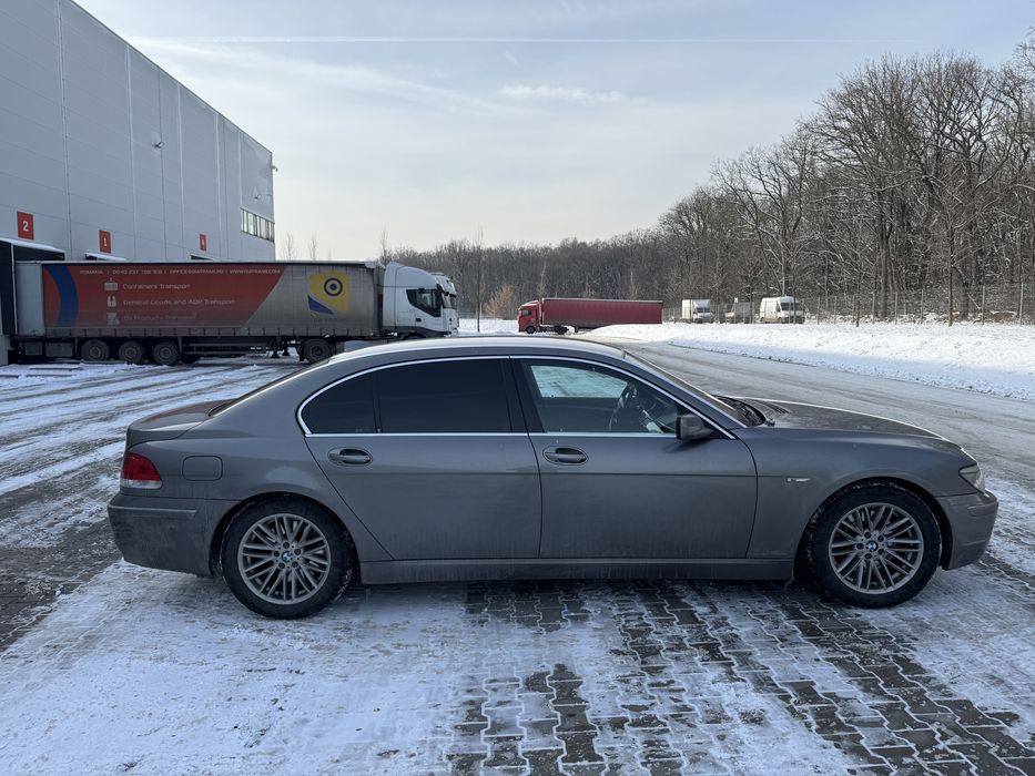 Bmw seria 7 stare excelenta. Nu se accepta schimburi.