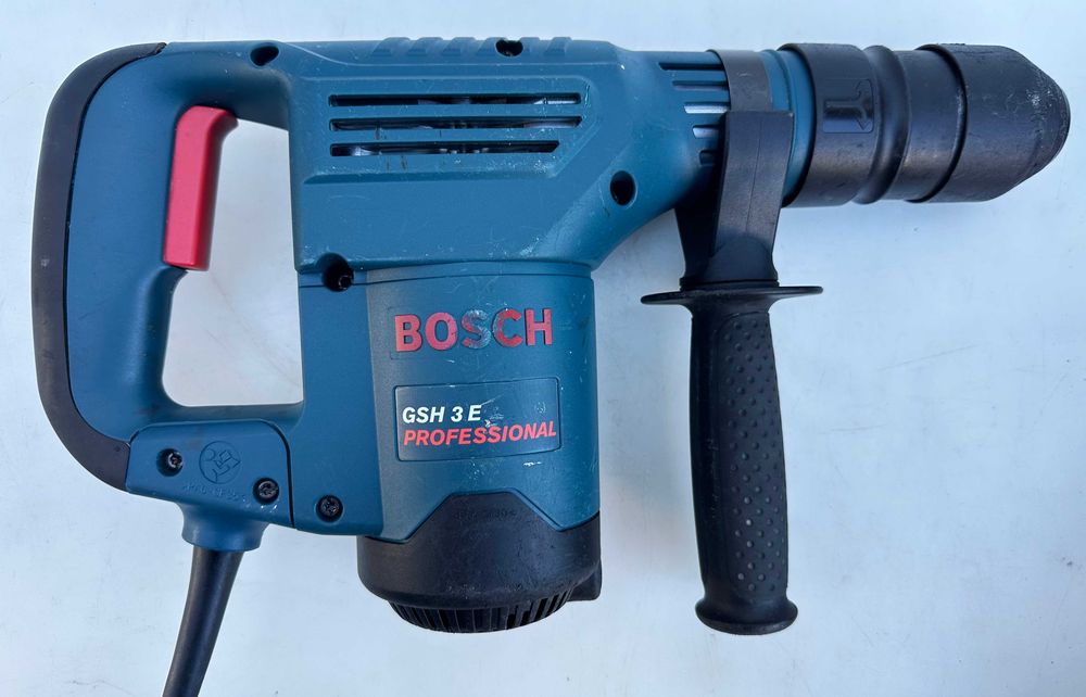 BOSCH GSH 3 E - Чист къртач 650W 2.6J като нов!