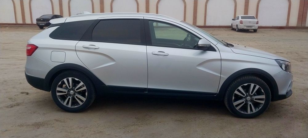 Лада веста кросс