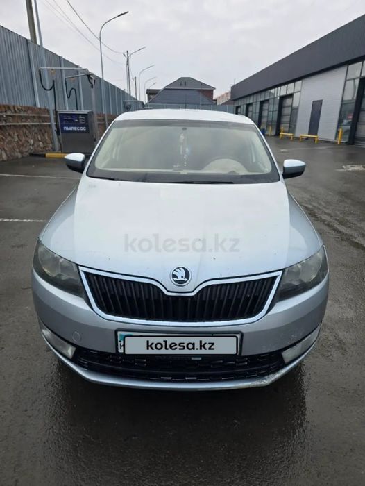 Продам автомобиль SKODA RAPID