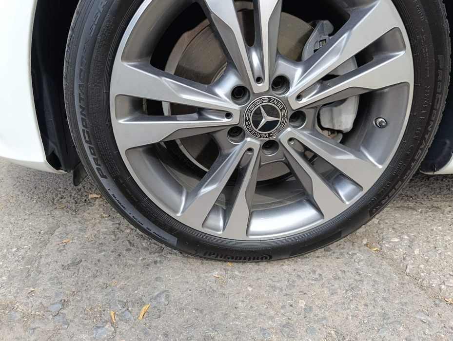 Всесезонни гуми  Continental run - flat 225/45/18 и 245/40/18