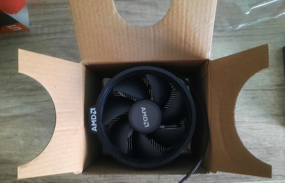Cooler procesor AMD Wraith AM4