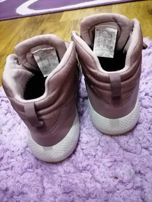 Дамски непромокаеми обувки на Decathlon