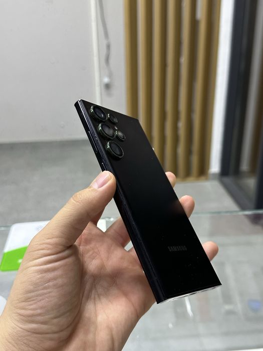 Samsung S23 Ultra в хорошем состоянии