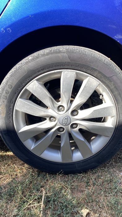 Kia Cerato 2 оригинал R17 литой дискілері 5 дана