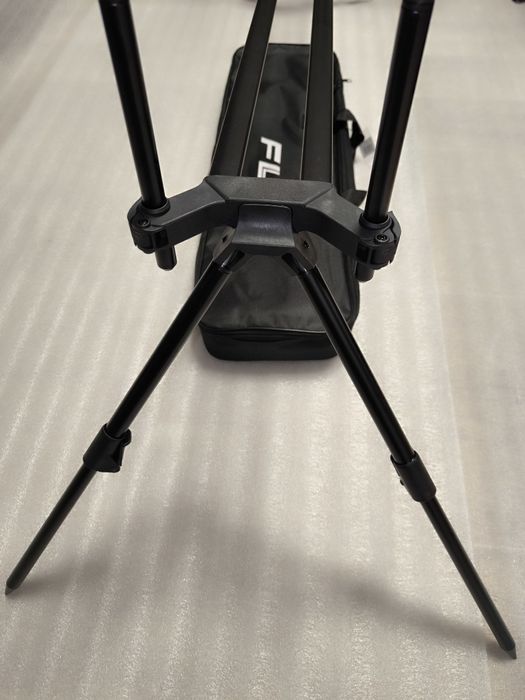 Rod pod FL Duo Pod BLACK pentru 3 sau 4 lansete cu 4 picioare FL168 Ne