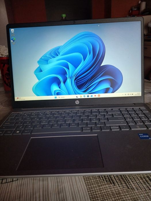 Vănd laptop hp 15