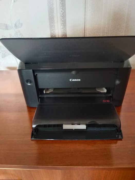 Продам принтер Сanon LBP3010B в Отличном состоянии